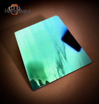 glass Baoli thin dichroic on black COE90 1mm (green)