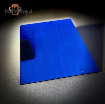 glas Baoli thin dichroic on black COE90 1mm (cobalt-blauw)
