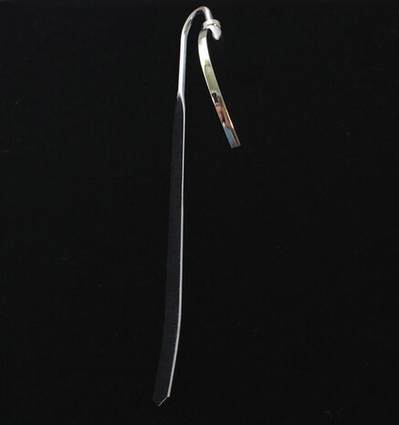 aanraku silver color flat bookmark