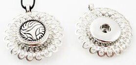 DoubleBeads EasyButton metalen hanger/bedel bloem bewerkt met oogje